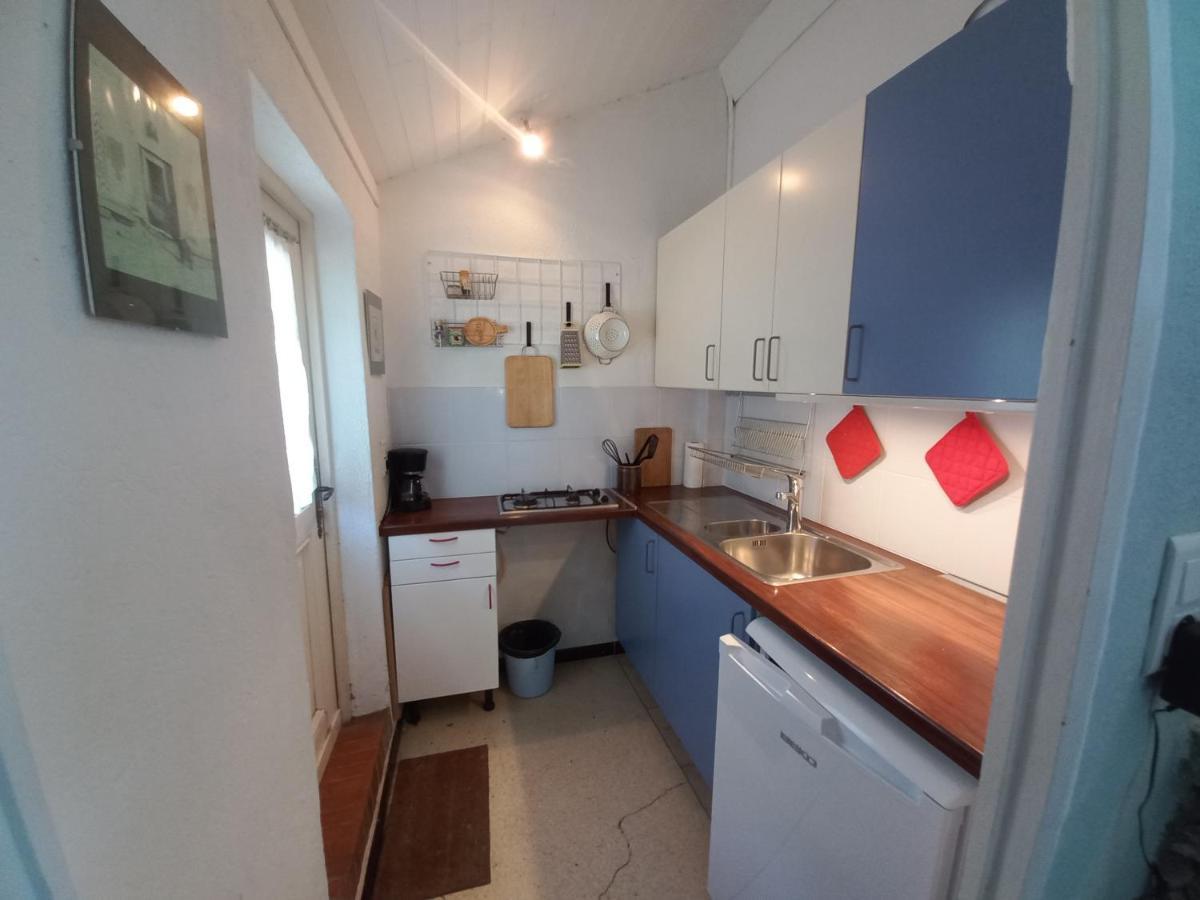 Studio Apartment In Bargemon Екстериор снимка