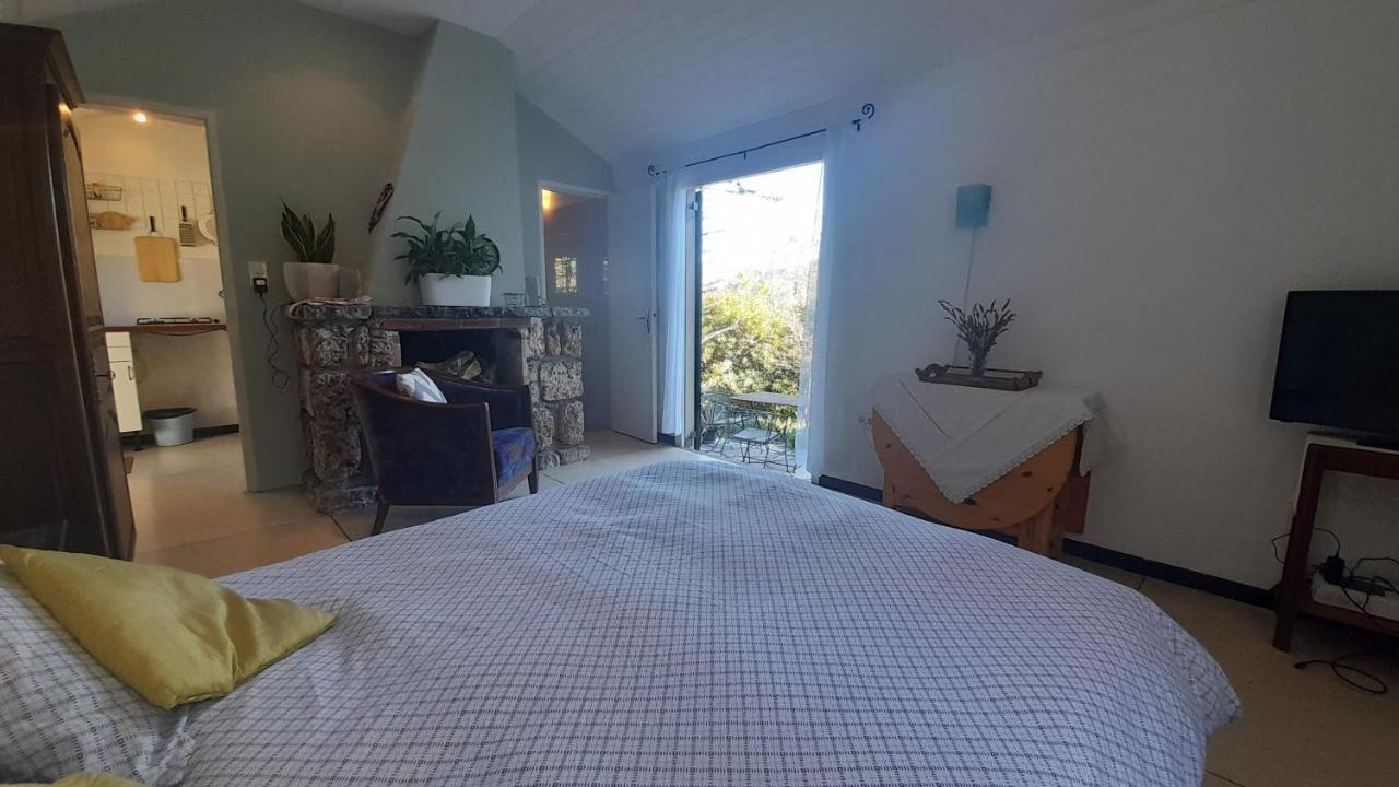 Studio Apartment In Bargemon Екстериор снимка